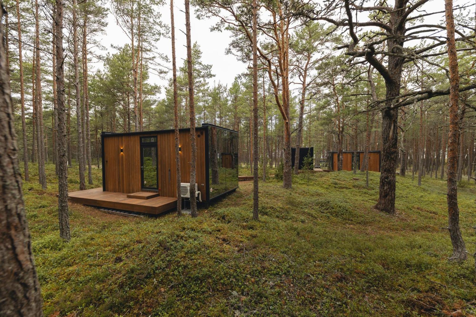 Oeoed Hoetels Lohusalu Leida & Enno Laulasmaa Exterior foto